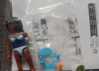 Playmobil - 30797454-ita - Female vacationer