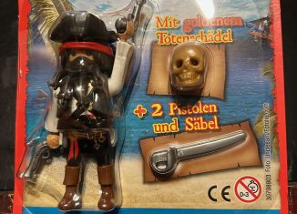 Playmobil - 30798903-ger - Pirate Captain with golden skull - Detail Playmobil - 30798903-ger - Pirate Captain with golden skull