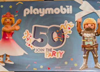 Playmobil - 00000-usa - 50th Anniversary Join the Party Gift Set