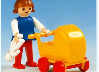 Playmobil - 3357 - Girl With Pram