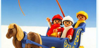 Playmobil - 3391 - Traîneau attelle poneys / enfants