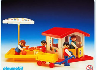 Playmobil - 3497 - Maisonnette de jeu et bac à sable