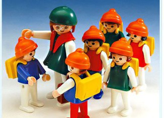Playmobil - 3560 - Teacher and class