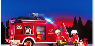 Playmobil - 3880 - Pompiers / camion lance à eau
