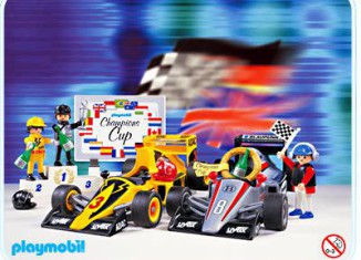 Playmobil - 3930 - 2 Car Racing Set - Detail Playmobil - 3930 - 2 Car Racing Set