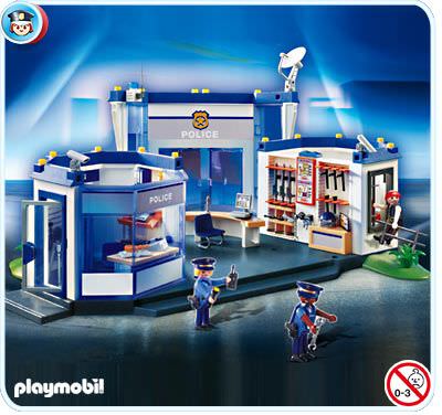Playmobil Set: 4264 - Police Headquarters - Klickypedia