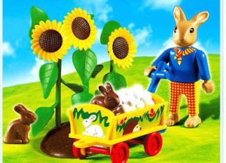 Playmobil - 4453 - Easter Bunny with Wagon - Detail Playmobil - 4453 - Easter Bunny with Wagon