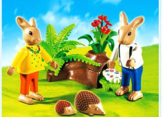 Playmobil - 4454 - Two Easter Bunnies with Hiding Place