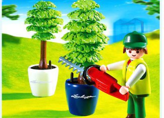 Playmobil - 4485 - Gardener with Hedge Trimmer