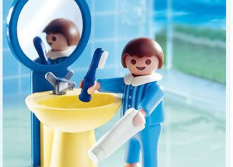Playmobil - 4661 - Boy with Sink