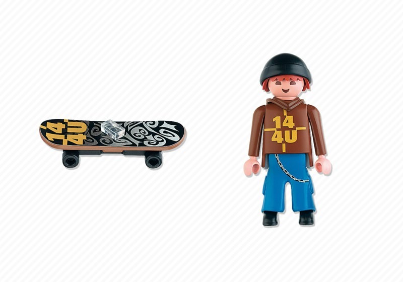 Playmobil 4754 - Skateboarder - Back