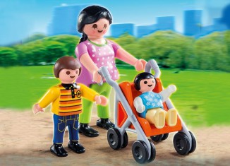 Playmobil - 4782 - Mother with Children - Detail Playmobil - 4782 - Mother with Children