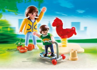 Playmobil - 4939v1 - Auf dem Spielplatz in rotes Ei