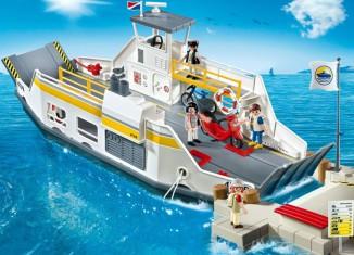 Playmobil - 5127 - Car Ferry with Passengers