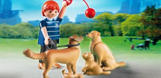 Playmobil - 5209 - Golden Retriever with Puppies