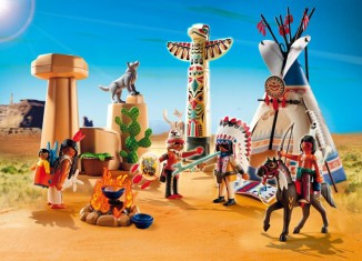 Playmobil - 5247 - Native American Camp with Totem Pole