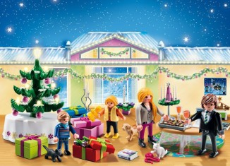 Playmobil - 5496 - Advent Calendar Christmas Eve with illuminated tree