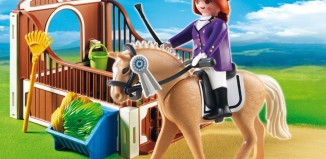 Playmobil - 5520 - Warmblut with white-brown horsebox