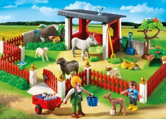 Playmobil - 5531 - Animal care station with stable
